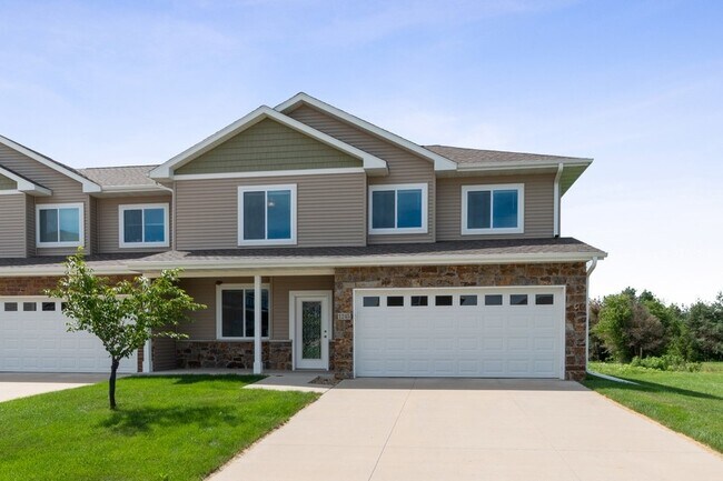 Photo - 1139 Lily Ln