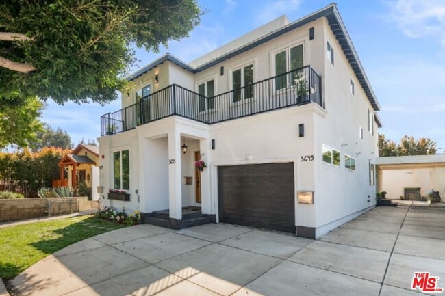 Photo - 3643 Helms Ave