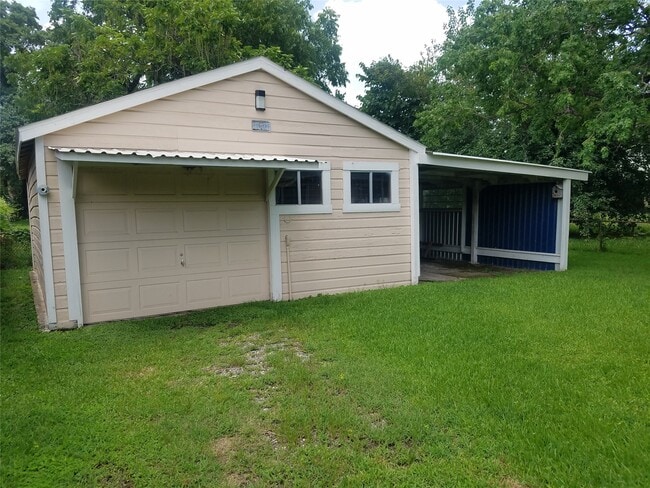 Photo - 12933 Barcus Ln