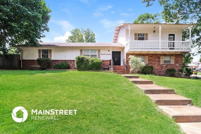 Building Photo - 3569 Arsenal St