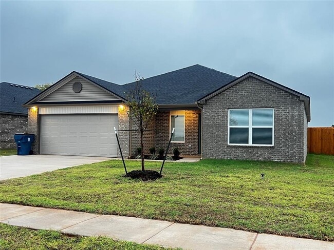 Photo - 620 SW 11th St