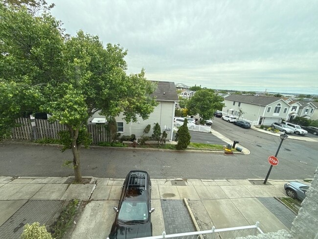 Photo - 318 Linden Ave Unit 1
