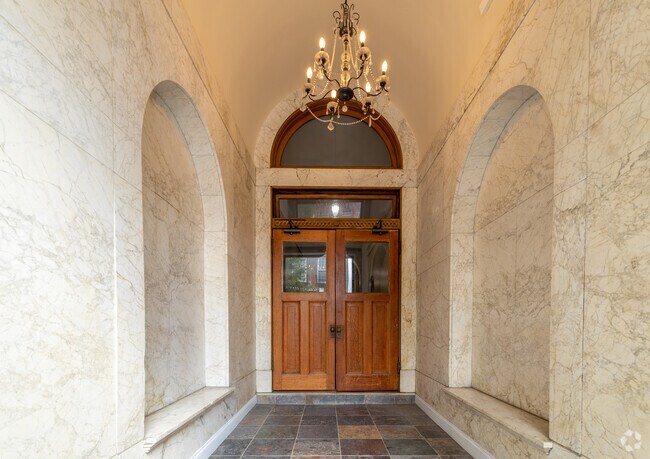 Photo - The Calvert School Apartments