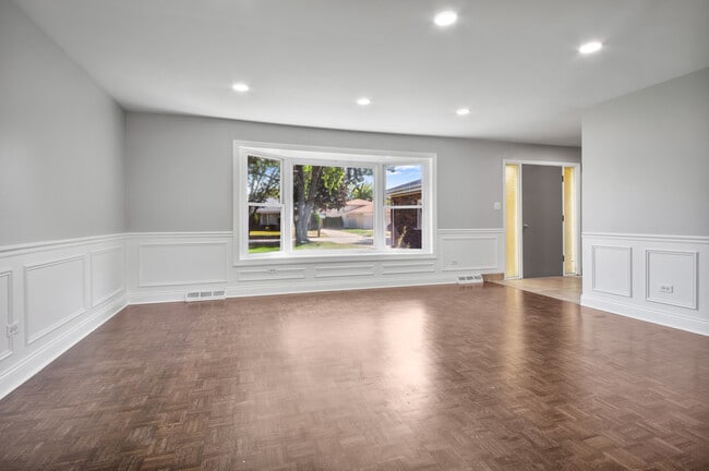 Photo - 9212 McVicker Ave