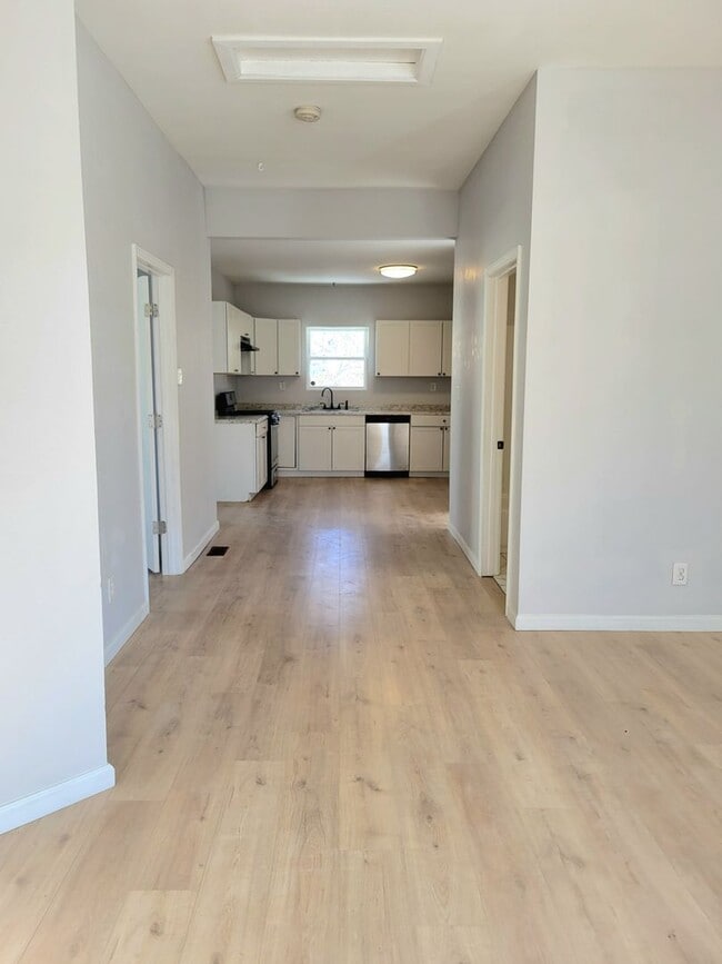 Photo - Renovated and Ready to Rent...340 N Aurora Collinsville