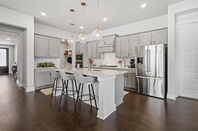 Photo - 638 Taylor Dr