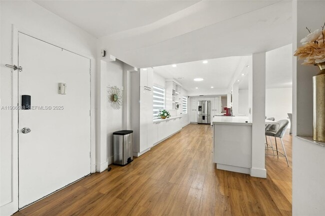 Photo - 1350 NE 191st St Unidad B307