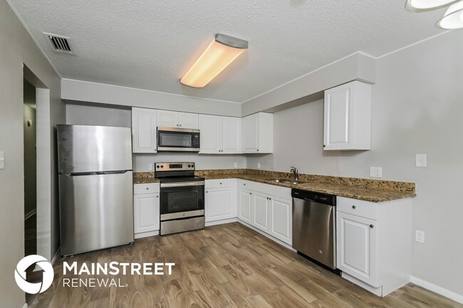 Photo - 2836 Orchid Ln