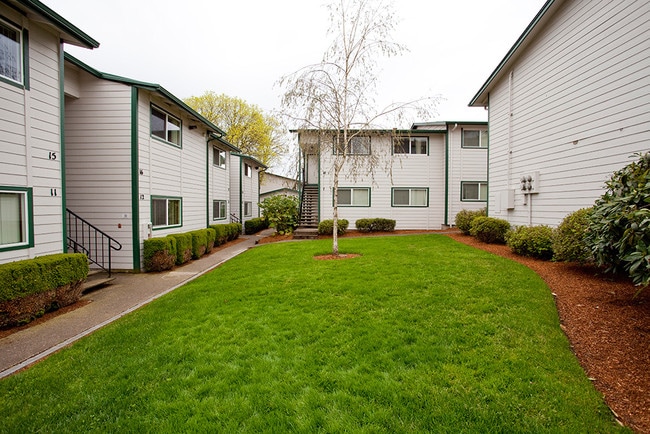 Photo - Southtowne Apartments