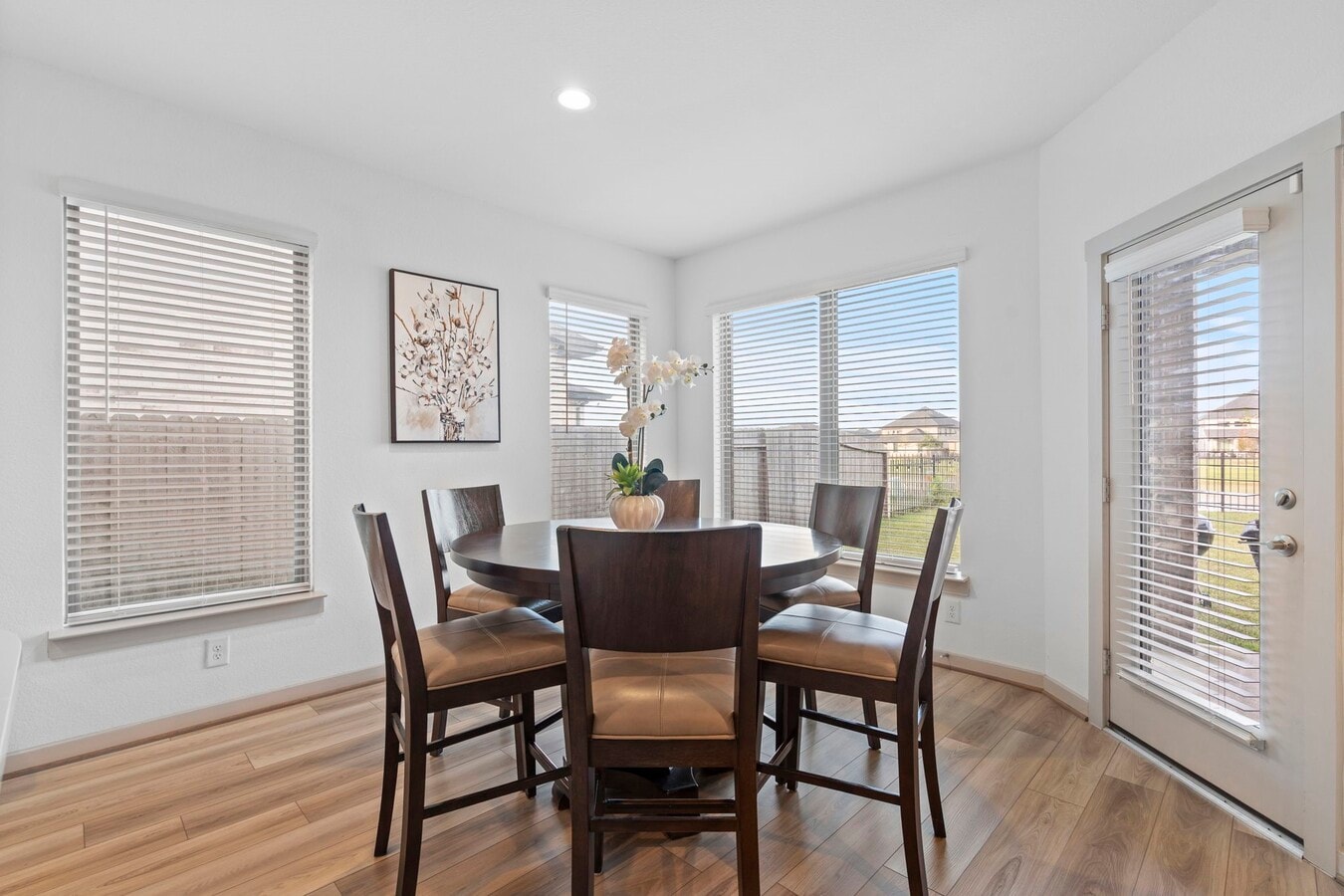 Photo - 28410 Hannahs Harbor Ln