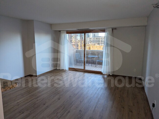 Photo - 66 9th St E Unit 1205