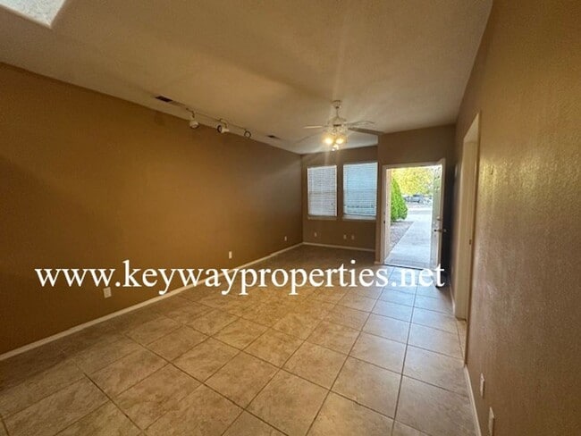 Photo - 10420 Gutierrez Rd NE Unit 10420 Gutierrez