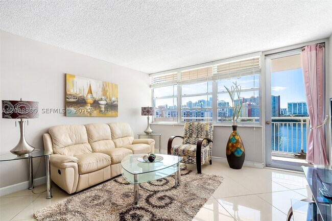 Photo - 250 174th St Unit 801