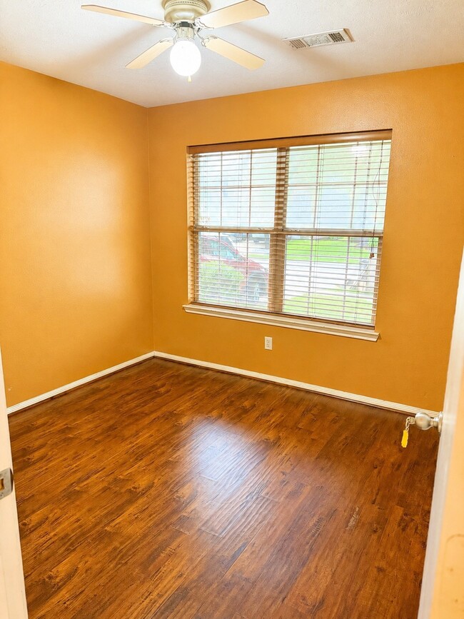 Photo - 8319 Ballina Ridge Ct