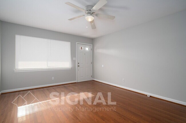 Photo - 2425 Circle Dr