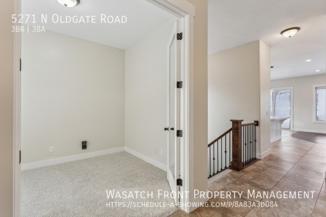 Photo - 5271 N Oldgate Rd