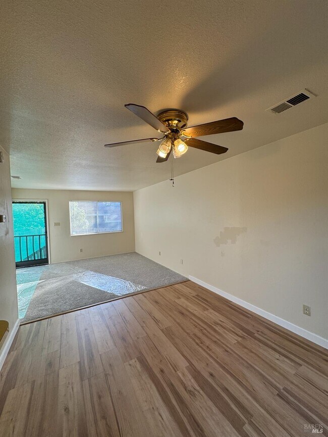 Photo - 308 Annette Ave
