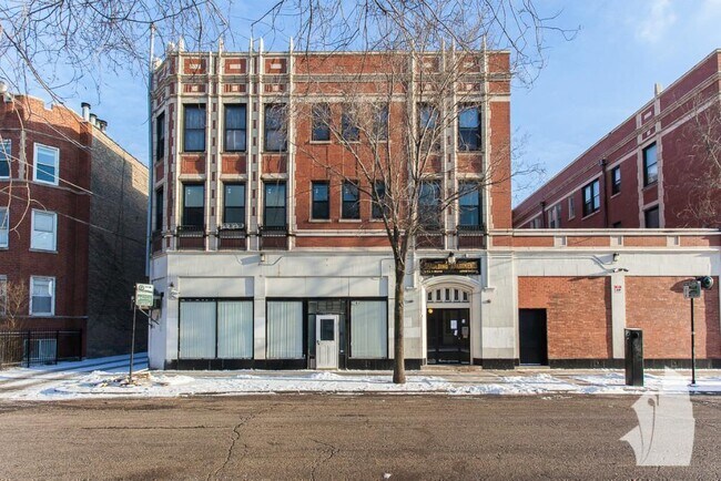Photo - 2737 N Spaulding Ave Unit 312