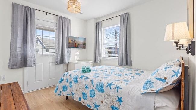 Photo - 142 E Youngs Ave Unit ID1309014P