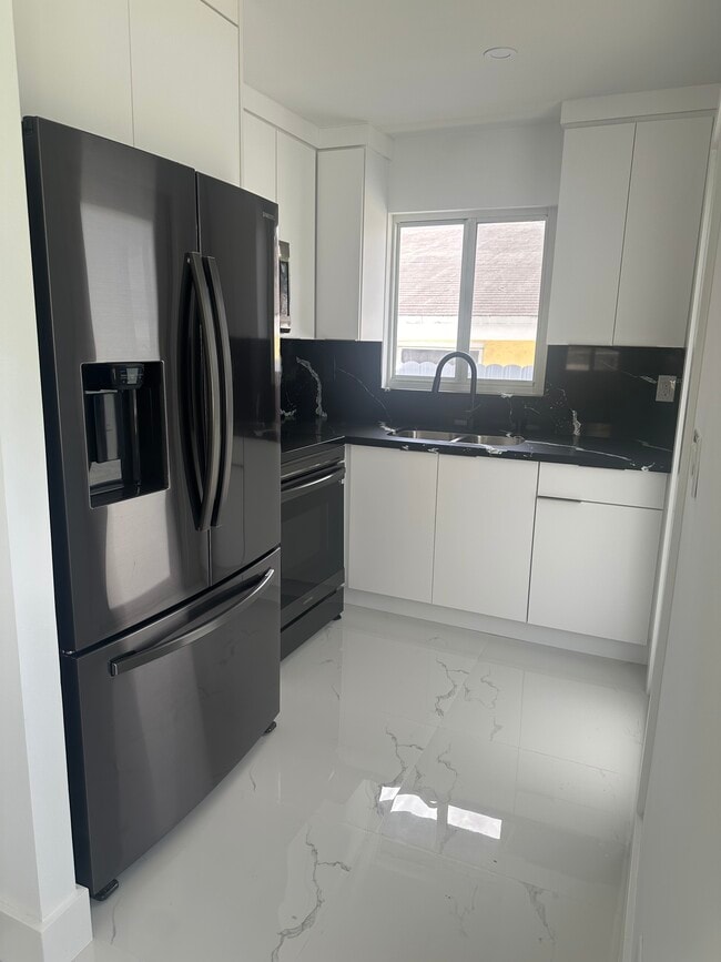 Photo - 316 N 61st Ave Unit 316 B