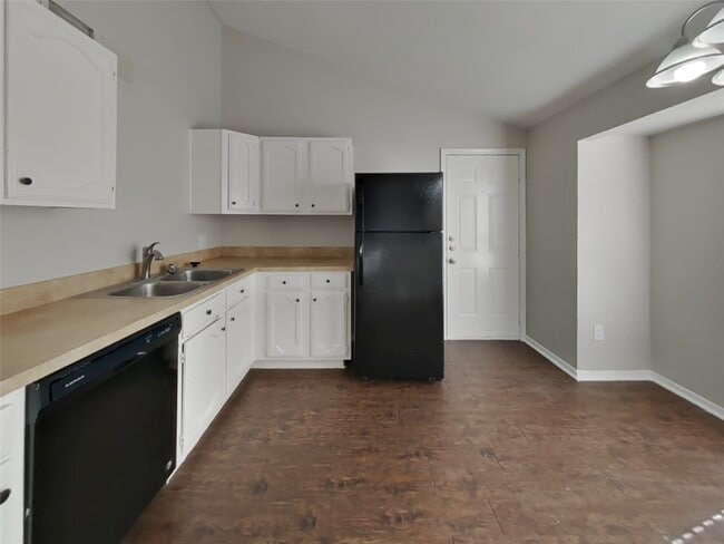 Photo - 24022 4 Sixes Ln