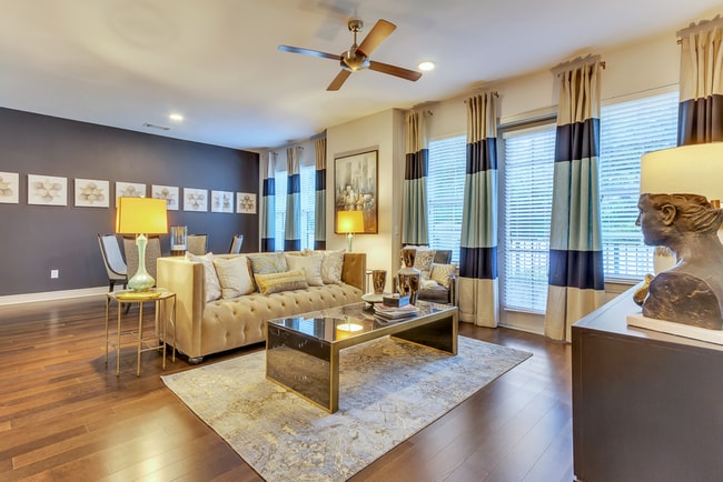 Photo - The Laurel Preston Hollow