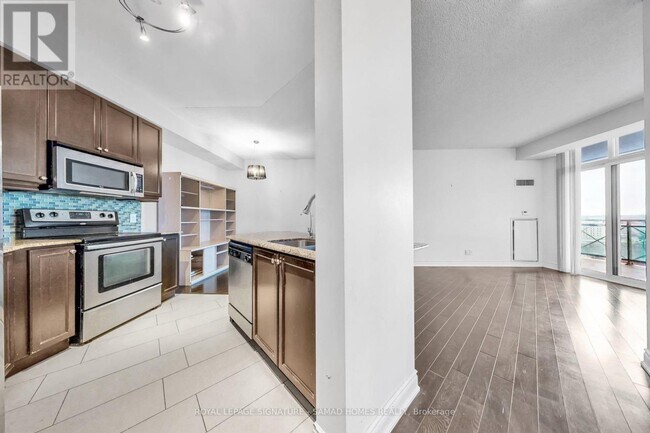 Photo - 10 Bloorview Pl Unit 1206