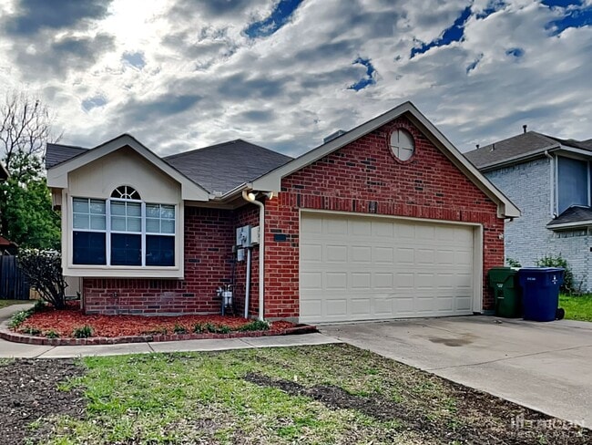 Building Photo - 5208 Wolverton Ct Rental