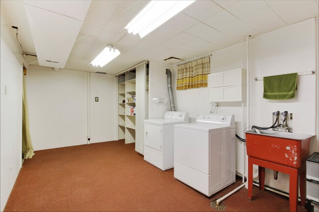 Photo - 6741 E La Salle Pl