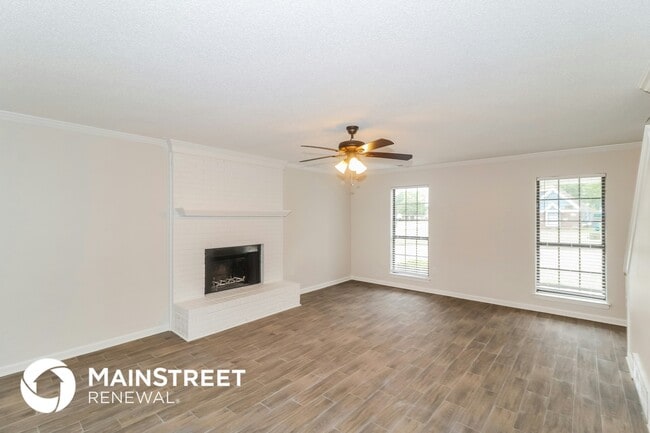 Photo - 7120 Oak Forest Dr