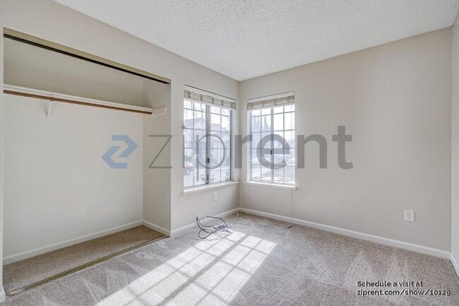 Photo - Unit