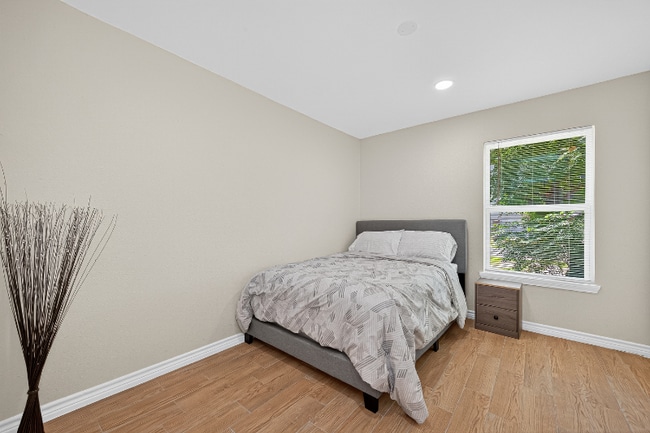 Building Photo - 2418 Ferguson Way Rental