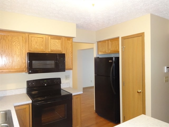 Photo - 4242 Honey Bee Ct