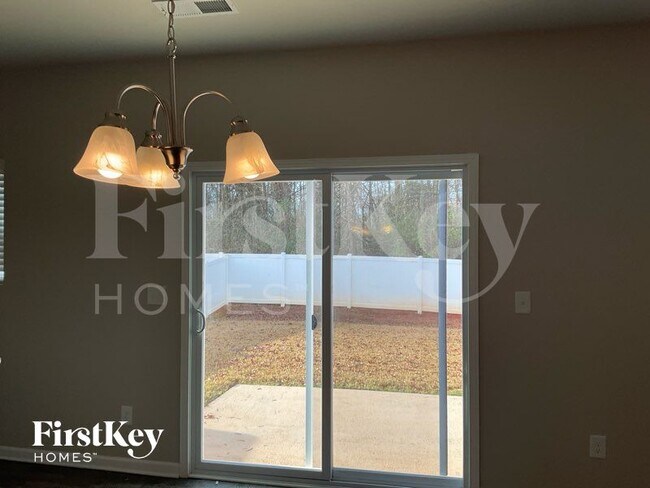 Photo - 9620 Hamel St