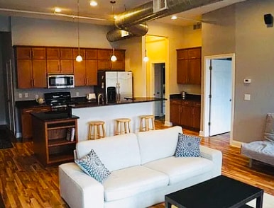 Building Photo - 165 Portage St Unit 165 Portage St Rental