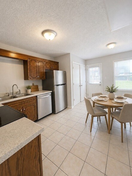 112 Coyote Ct