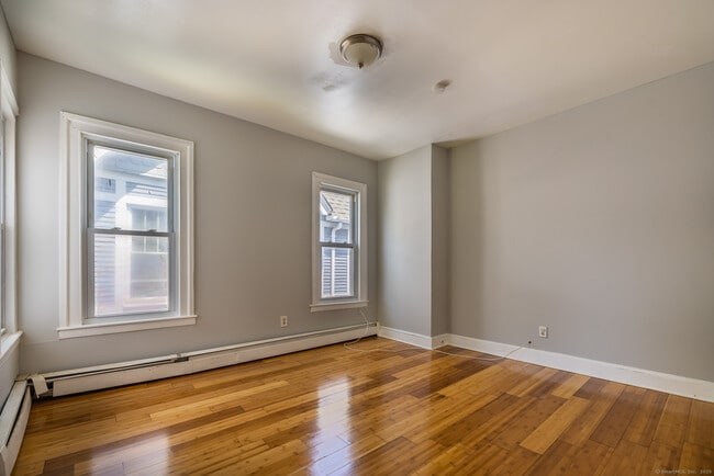 Photo - 383 Myrtle Ave Unit 2nd/3rd Floor