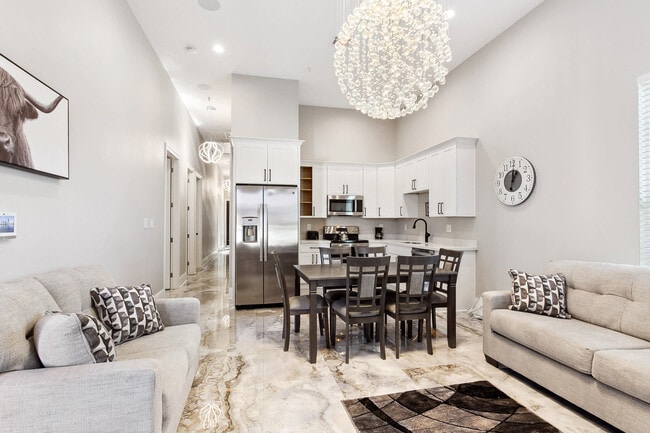 Photo - 2335 Canal St Unit ID1225799P