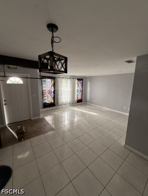 933 SE 24th Ave