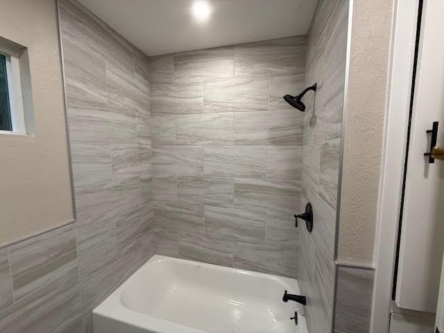 Photo - 2202 Cunningham St