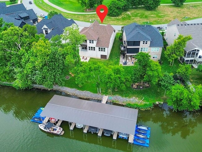 Building Photo - 2024 Albatross Way