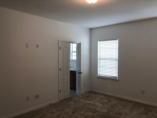 13167 Granger Ave