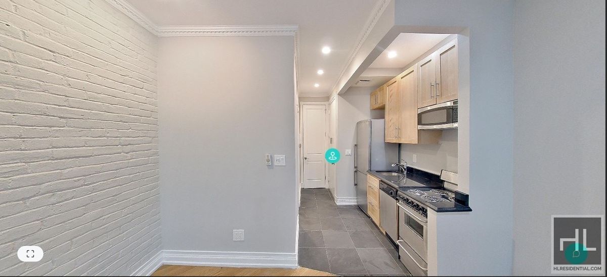 Photo - E 10TH ST. Unit 8