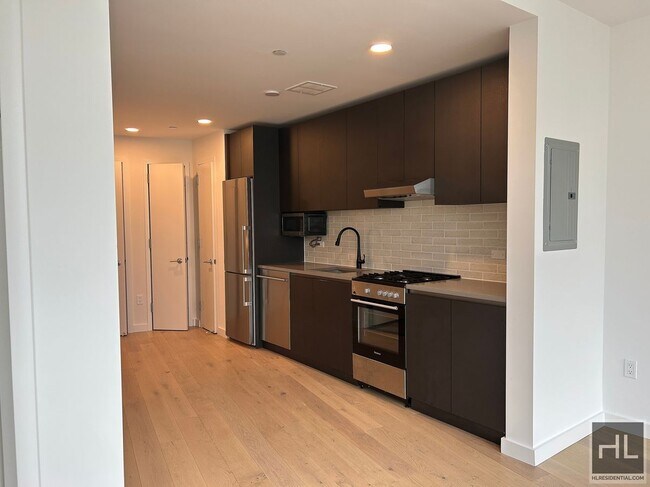 Photo - NORTHERN BOULEVARD Unidad 6G