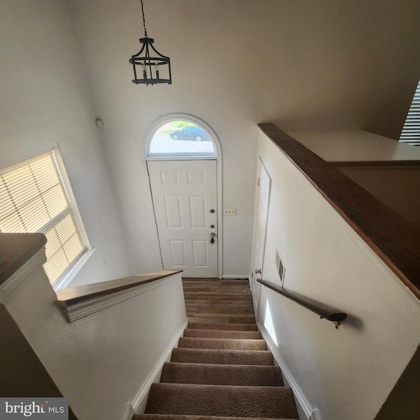 Photo - 501 Kerby Pkwy