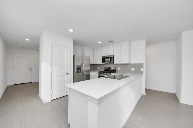 Photo - 833 Vlg Brk Dr