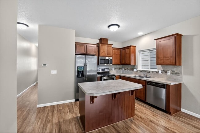 Photo - 2550 Carson Loop