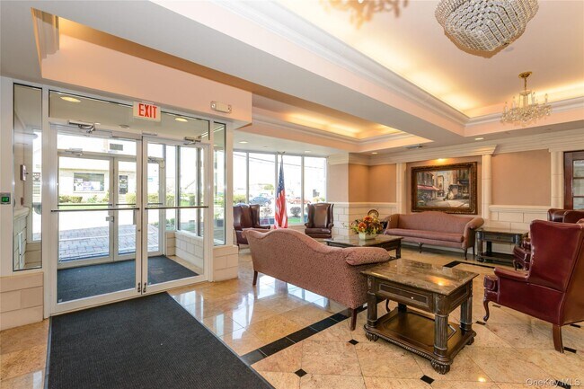 Photo - 242 Maple Ave Unit 601