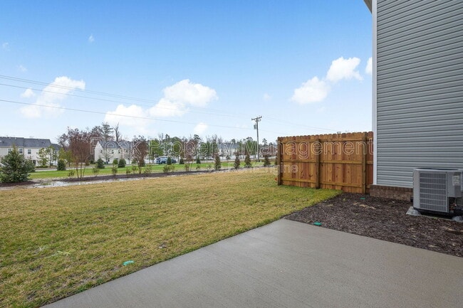 Photo - 11531 Dunmore Ml Ter