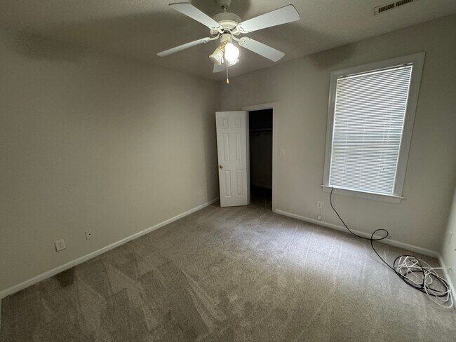 Photo - Deerchase 1141-1143 Unit 1141 Deerchase Dr.